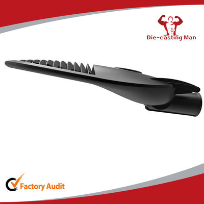 Adaptador ajustable material 60m m del aluminio IP66 IK08 del LED de calle de la vivienda al aire libre de la luz opcionales