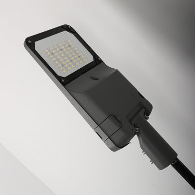 3000K-6000K Iluminación exterior de la calle 130-190lm/W Eficiencia 30W-300W