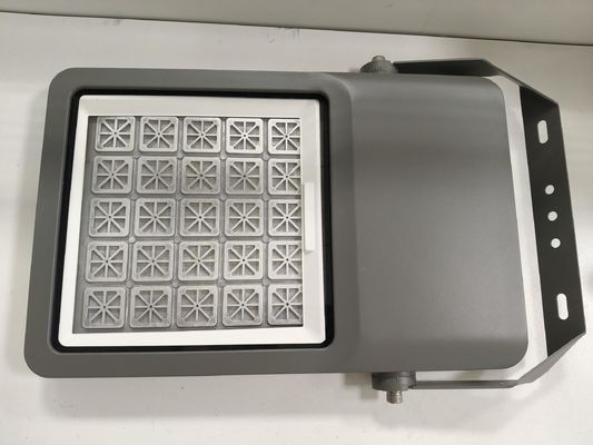 Potente reflector LED de 200W para uso industrial y comercial profesional