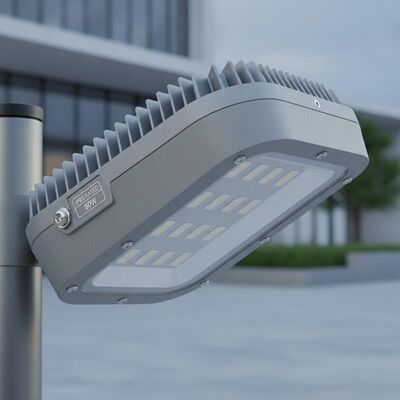 Instalación de iluminación de área exterior LED con IP65 YASL-33 con tornillos de acero inoxidable de 80W