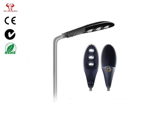 A presión la luz de calle de aluminio del CE IP66 LED de la fundición que contiene 120 vatios con el conductor de Meanwell LED