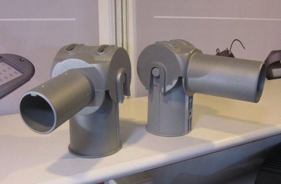 Luz de calle de aluminio estándar internacional Ip67 que contiene el soporte ajustable
